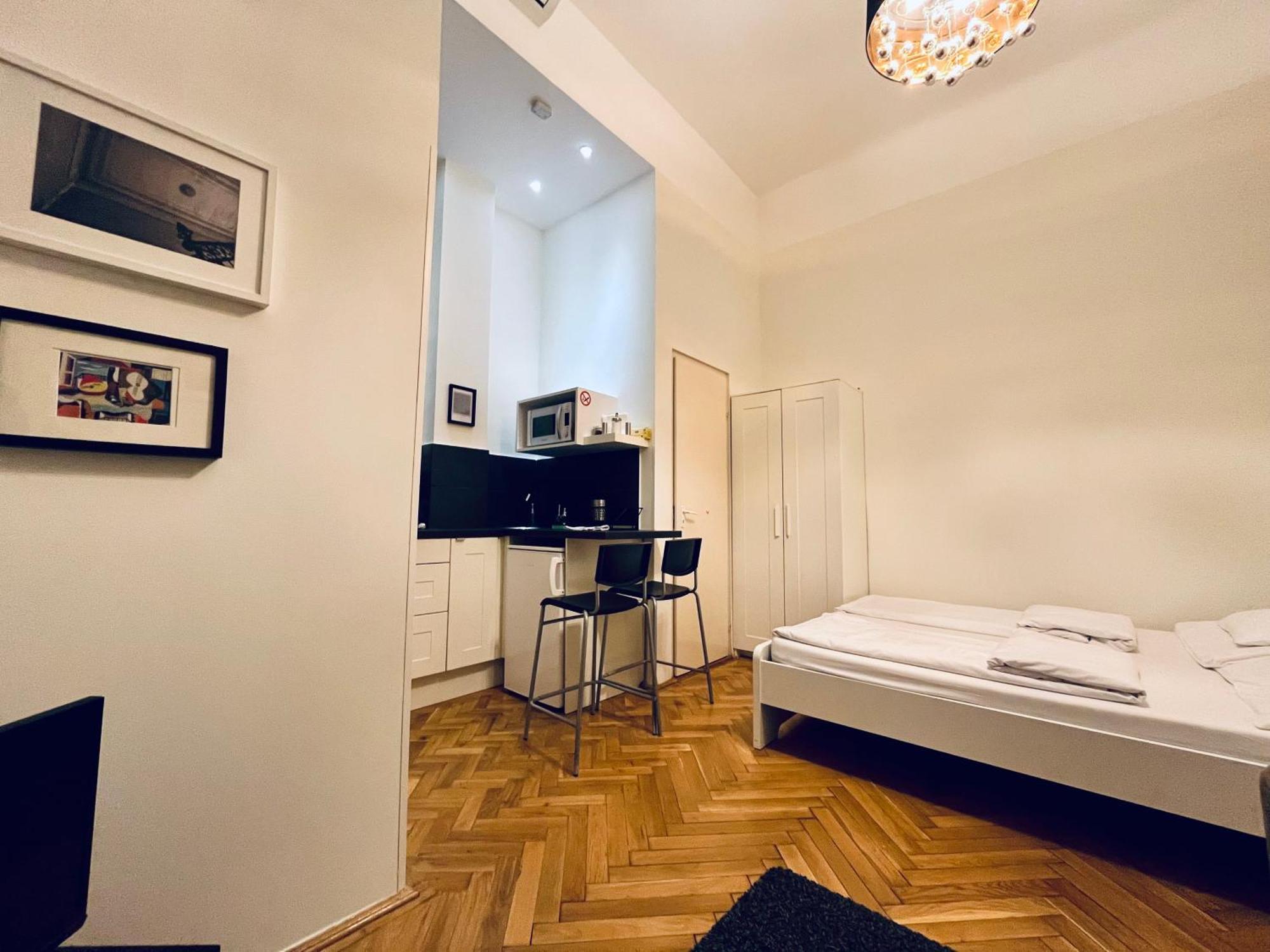 Tatra 4 Studios Budapest Zimmer foto